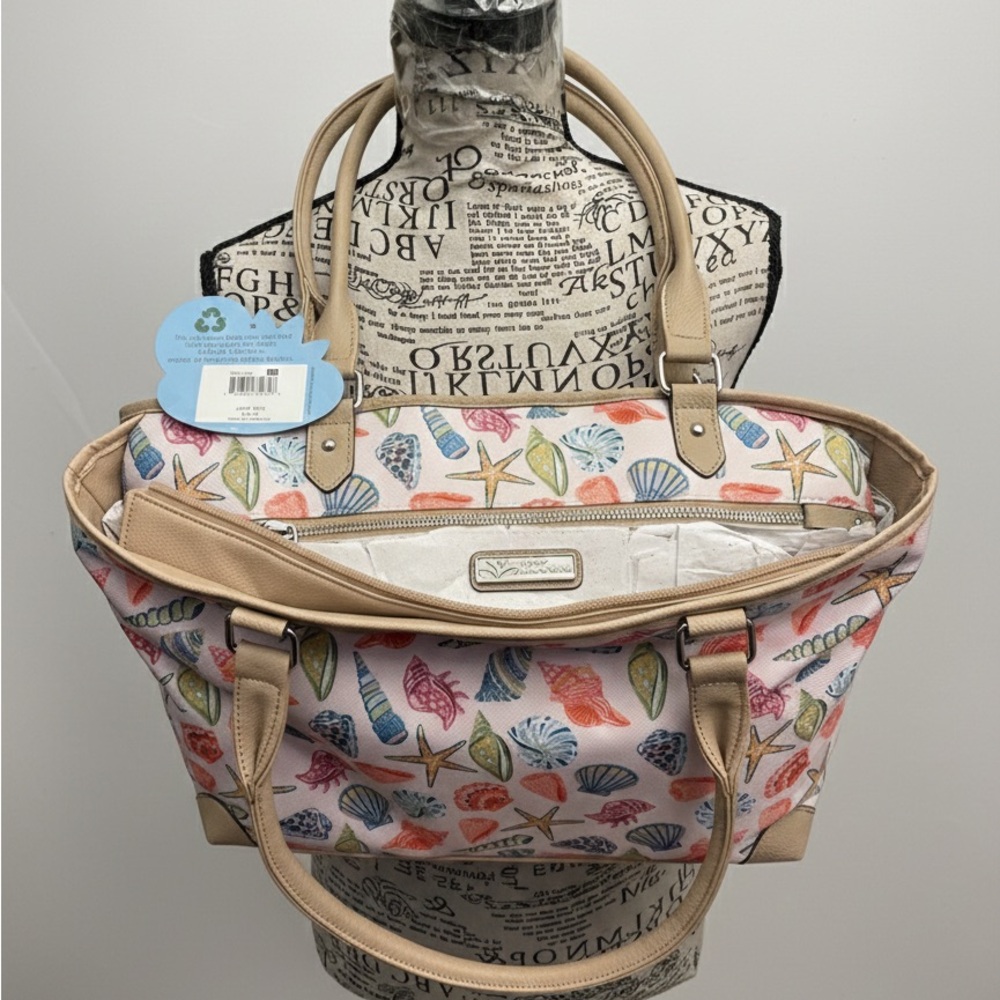 Lily Bloom Colorful Seashell Tote - Picture 3 of 3